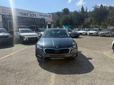 סקודה אוקטביה