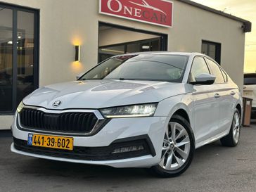 סקודה אוקטביה