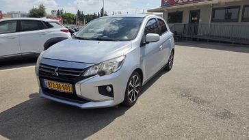 מיצובישי ספייס סטאר