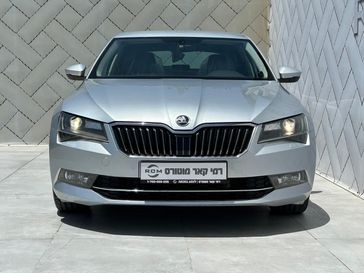 סקודה סופרב