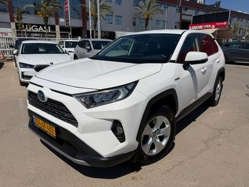 טויוטה RAV4