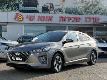 יונדאי איוניק