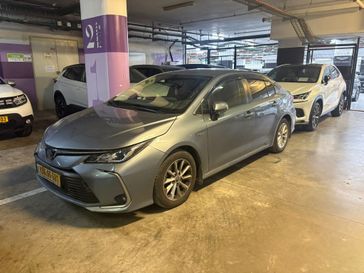 טויוטה קורולה