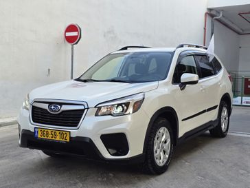 סובארו פורסטר