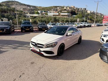 מרצדס CLA קלאס
