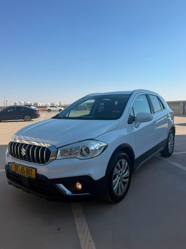 סוזוקי SX4 CROSSOVER