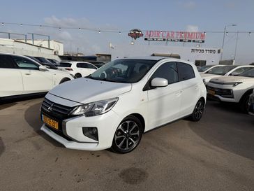 מיצובישי ספייס סטאר