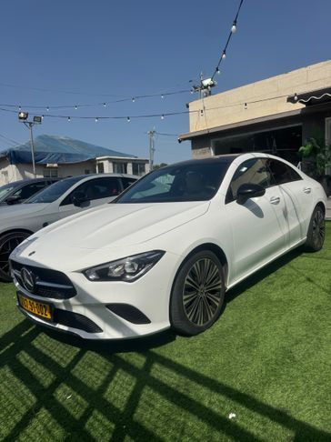 מרצדס CLA קלאס