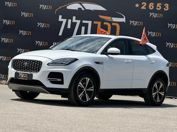 יגואר E-PACE