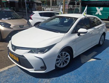 טויוטה קורולה
