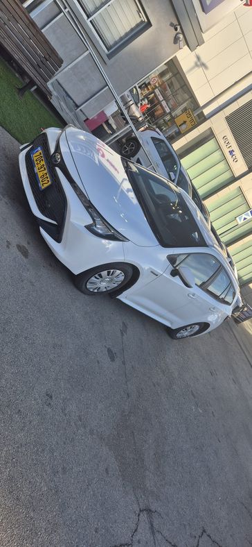 טויוטה קורולה