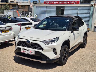 טויוטה RAV4