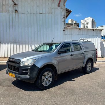 איסוזו D-Max