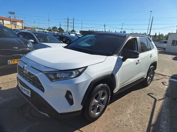 טויוטה RAV4