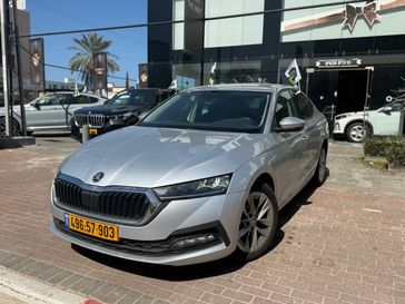 סקודה אוקטביה