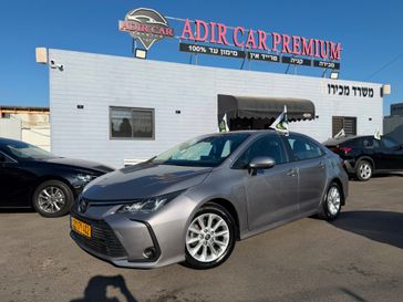טויוטה קורולה