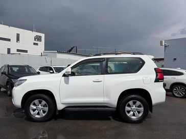 טויוטה לנד קרוזר