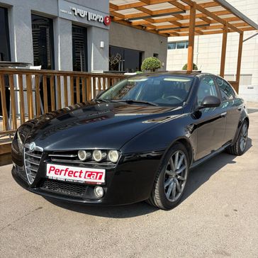 אלפא רומיאו 159