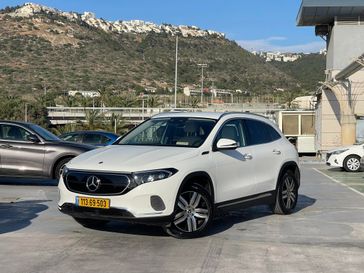 מרצדס EQC