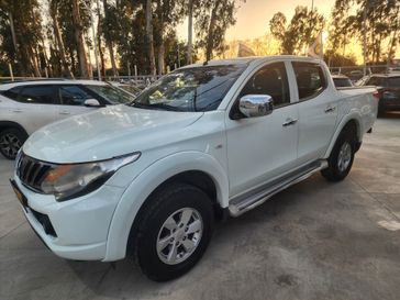 מיצובישי L-200