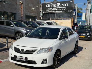 טויוטה קורולה