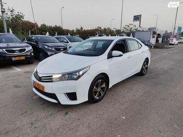 טויוטה קורולה