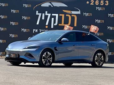 בי ווי די SEAL