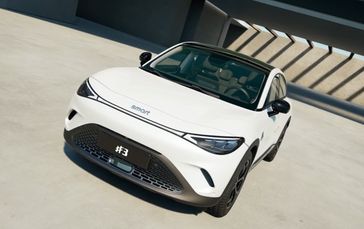 סמארט HASHTAG THREE