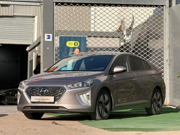 יונדאי איוניק