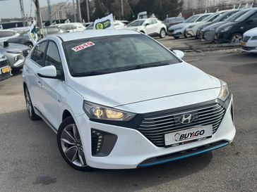 יונדאי איוניק