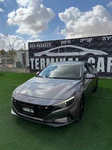 יונדאי אלנטרה