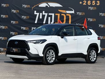 טויוטה קורולה קרוס