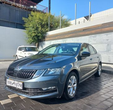 סקודה אוקטביה