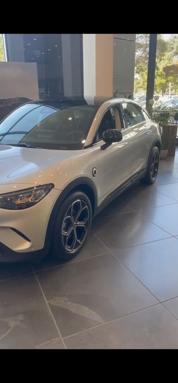 סמארט HASHTAG THREE