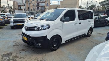 טויוטה פרואייס