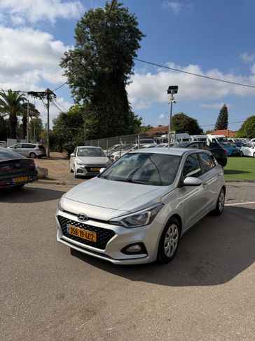 יונדאי I20