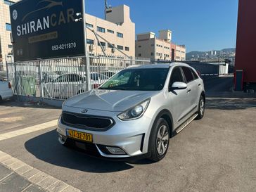 קיה נירו