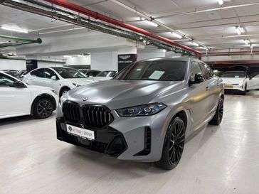 ב מ וו X6