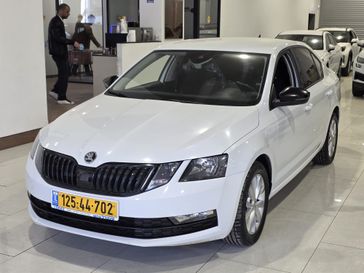 סקודה אוקטביה