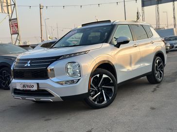 מיצובישי אאוטלנדר