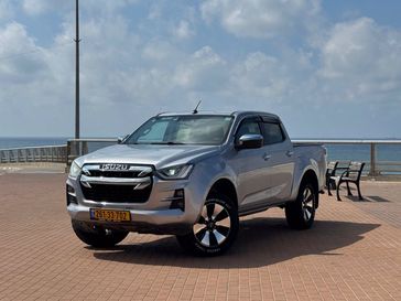 איסוזו D-Max