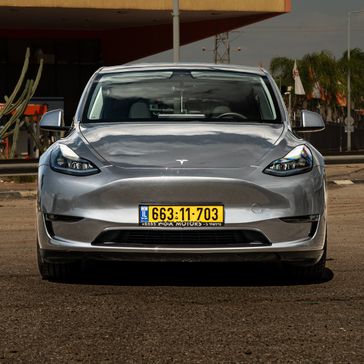 טסלה MODEL Y