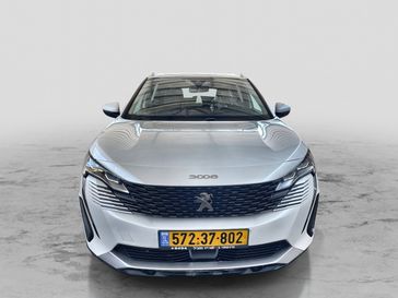 פיג'ו 3008