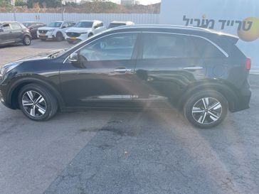קיה נירו