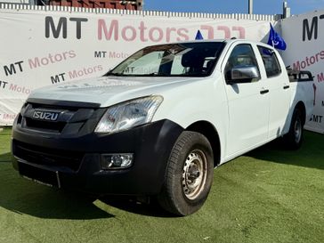 איסוזו D-Max
