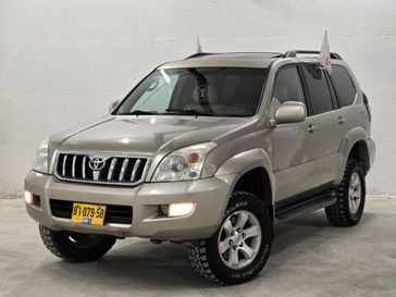 טויוטה לנד קרוזר