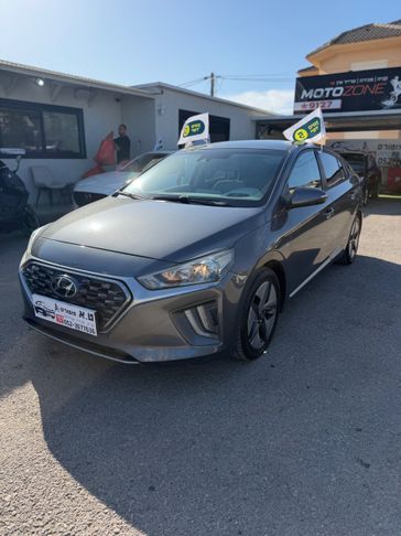 יונדאי איוניק