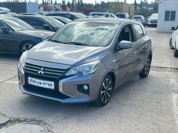 מיצובישי ספייס סטאר