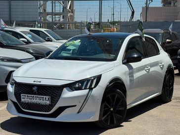 פיג'ו 208