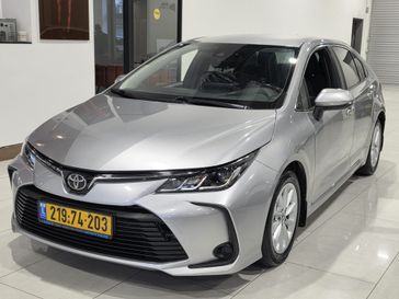 טויוטה קורולה